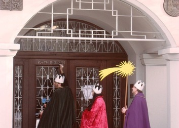 Charitní koledníci navštívili českotěšínskou radnici