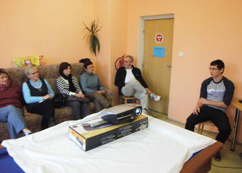 PC kurz v charitních Seniorcentrech