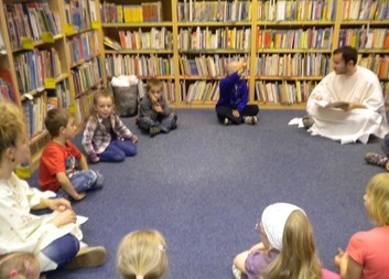 Děti v knihovně