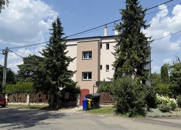 Charitní dům pro matky v tísni je znovu otevřený
